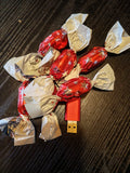 Mikulás-csomag pendrive-on – Mikulásország kifestő + ajándék Smaragd erdős kifestő
